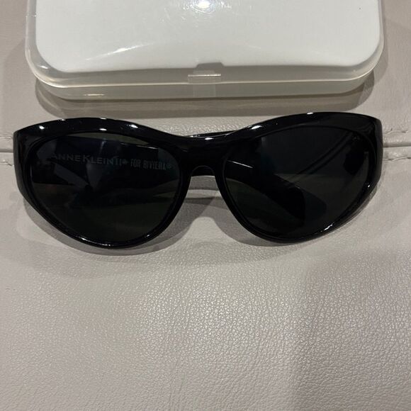 Anne Klein ll for Riviera main image 4